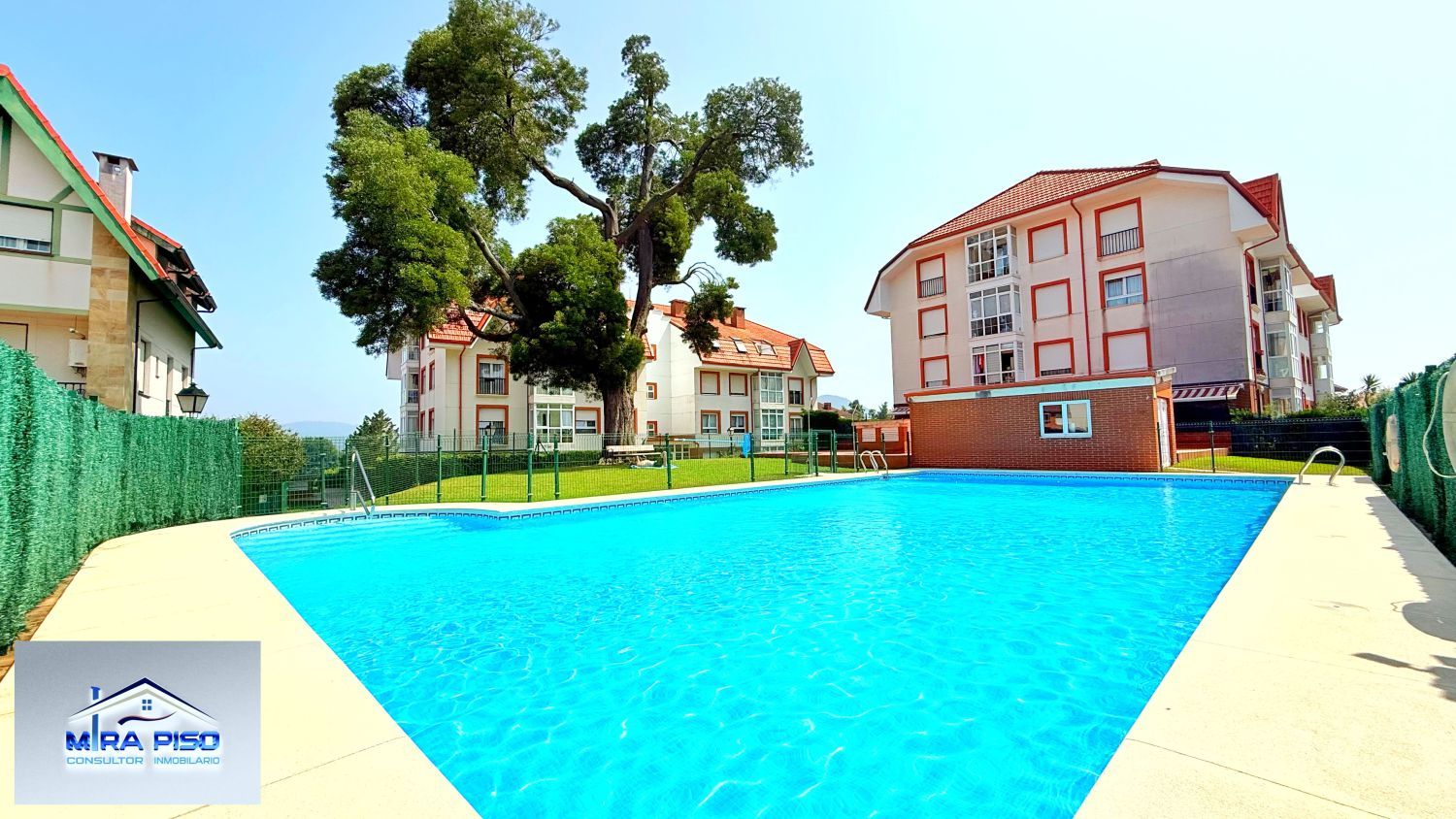 Piscina de Planta baixa en venda en Bárcena de Cicero amb Calefacció, Terrassa i Traster