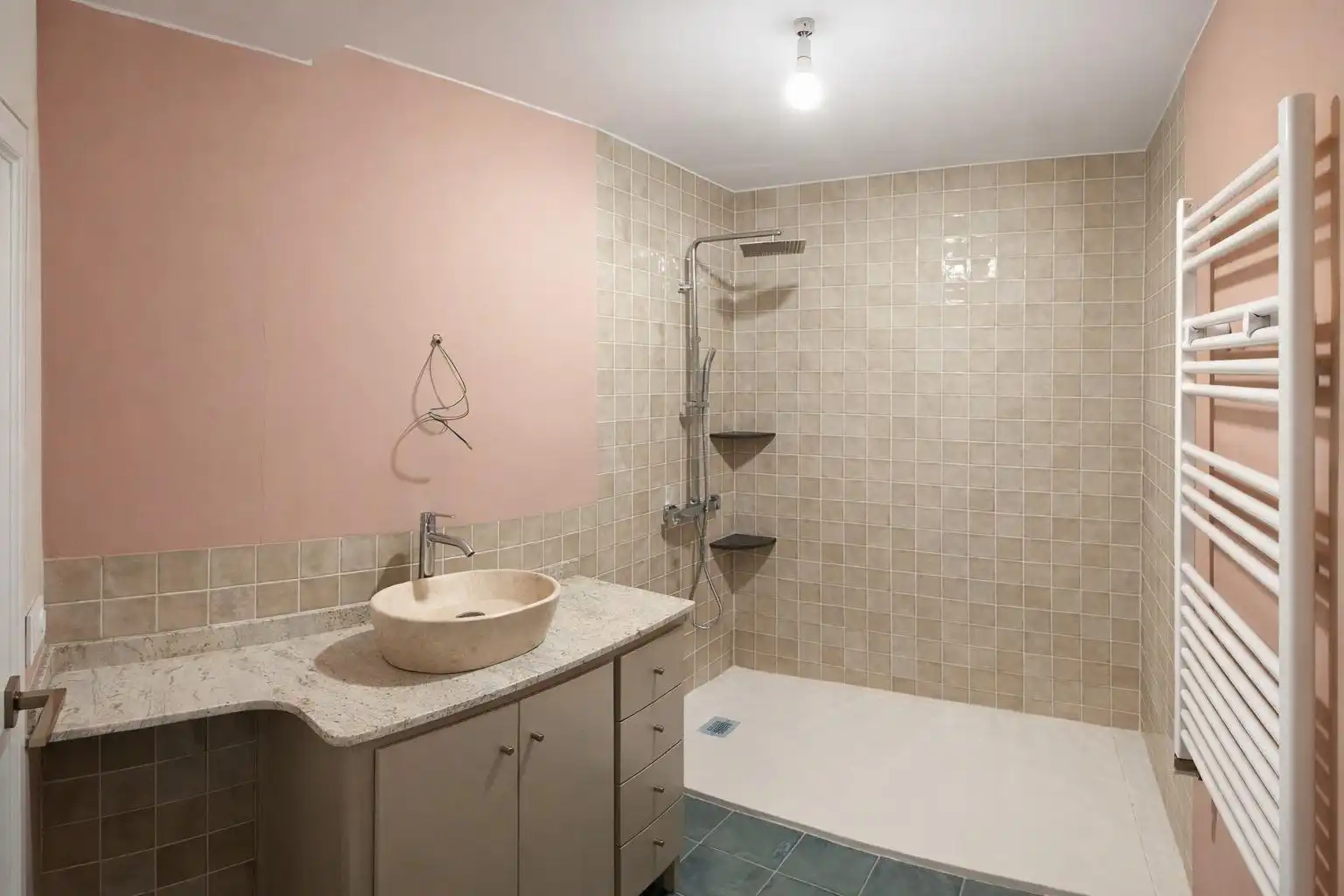 Bany de Casa o xalet en venda en Almazora / Almassora amb Calefacció, Terrassa i Balcó