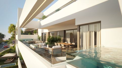 Foto 3 de Apartamento en venta en Sierra de Estepona - Avda. de Andalucía, Estepona