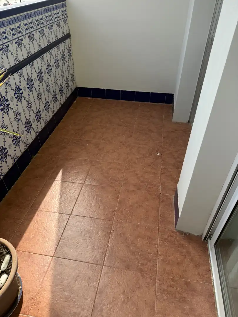 Piso en venta en Málaga con Terraza, Trastero y Amueblado