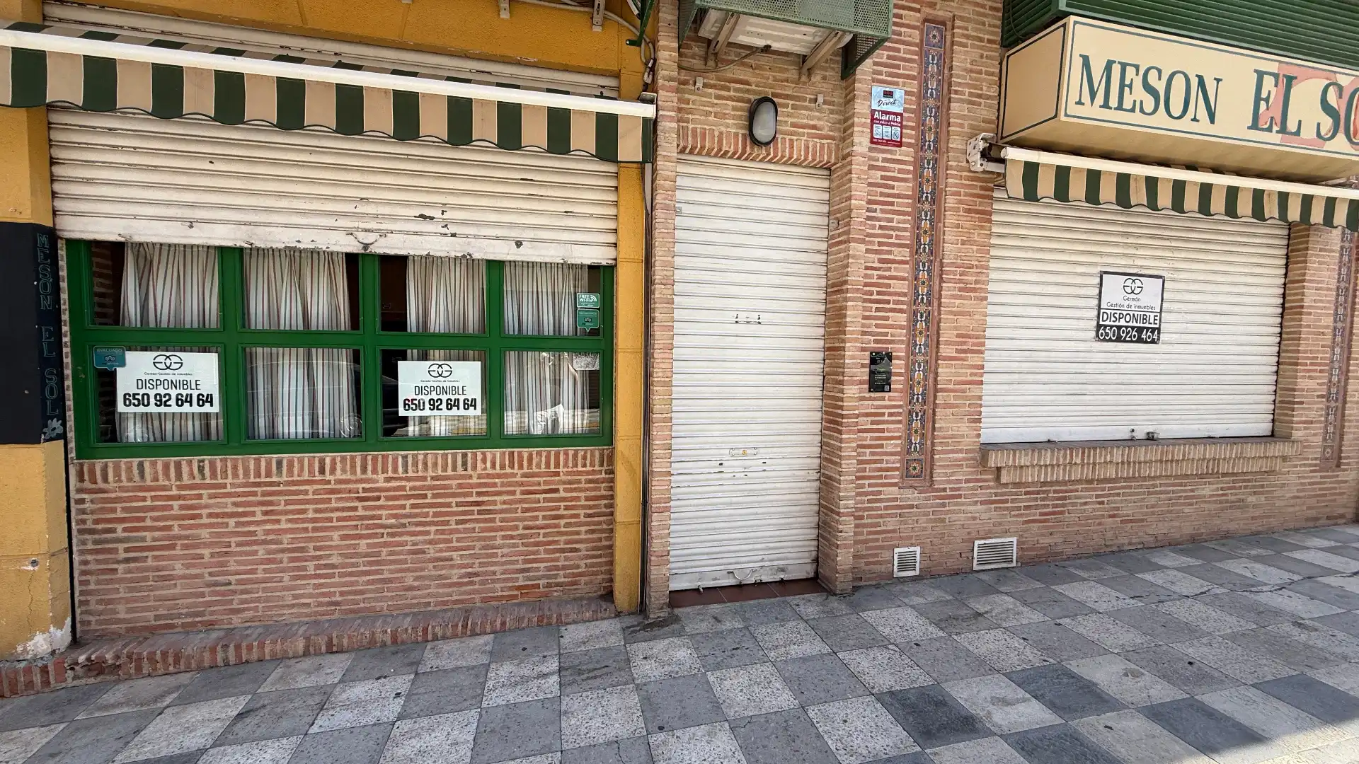 Vista exterior de Local en venta en Albacete con Aire acondicionado, Calefacción y Amueblado