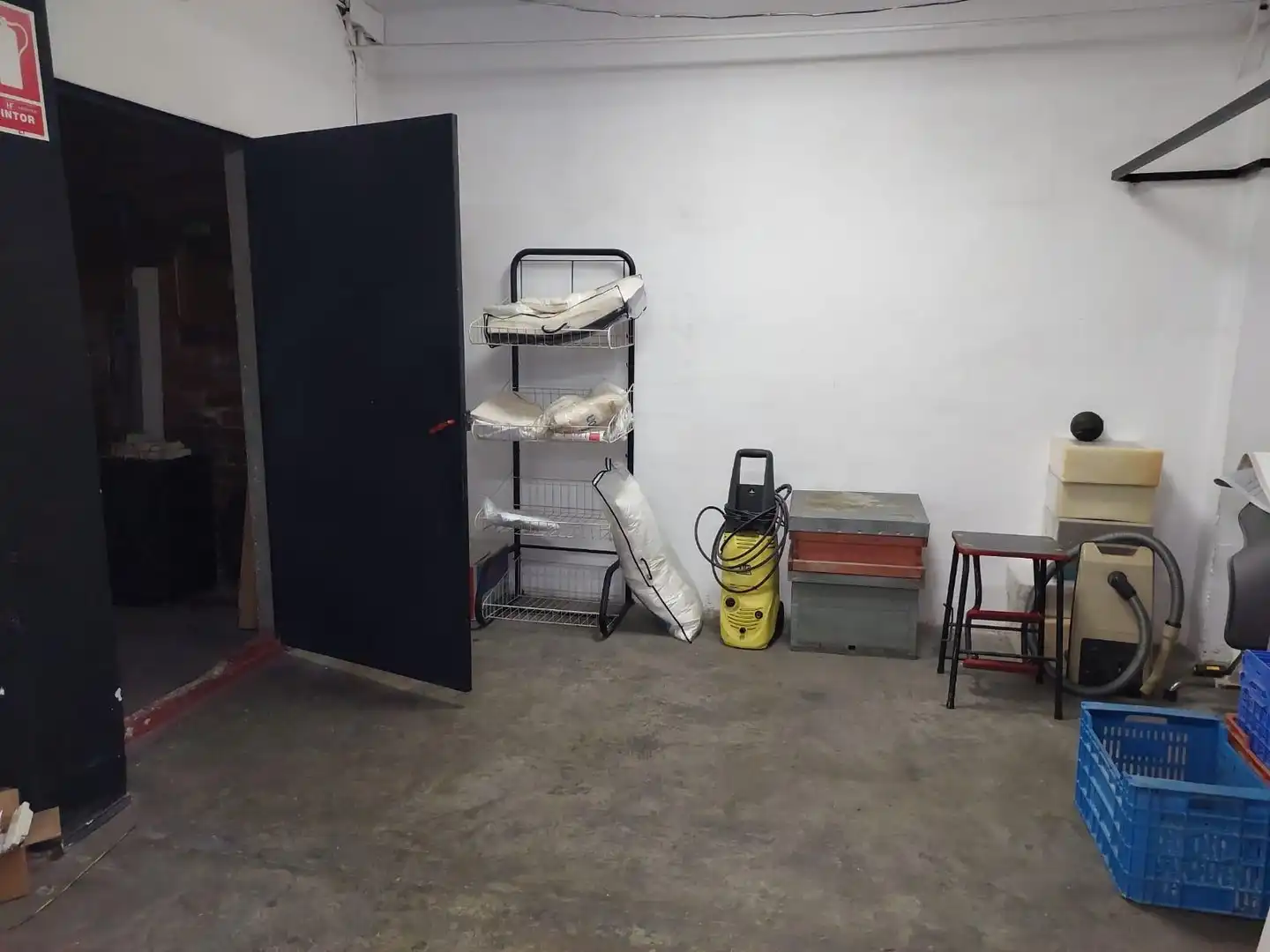 Local en venta en Avenida Valencia, Corea