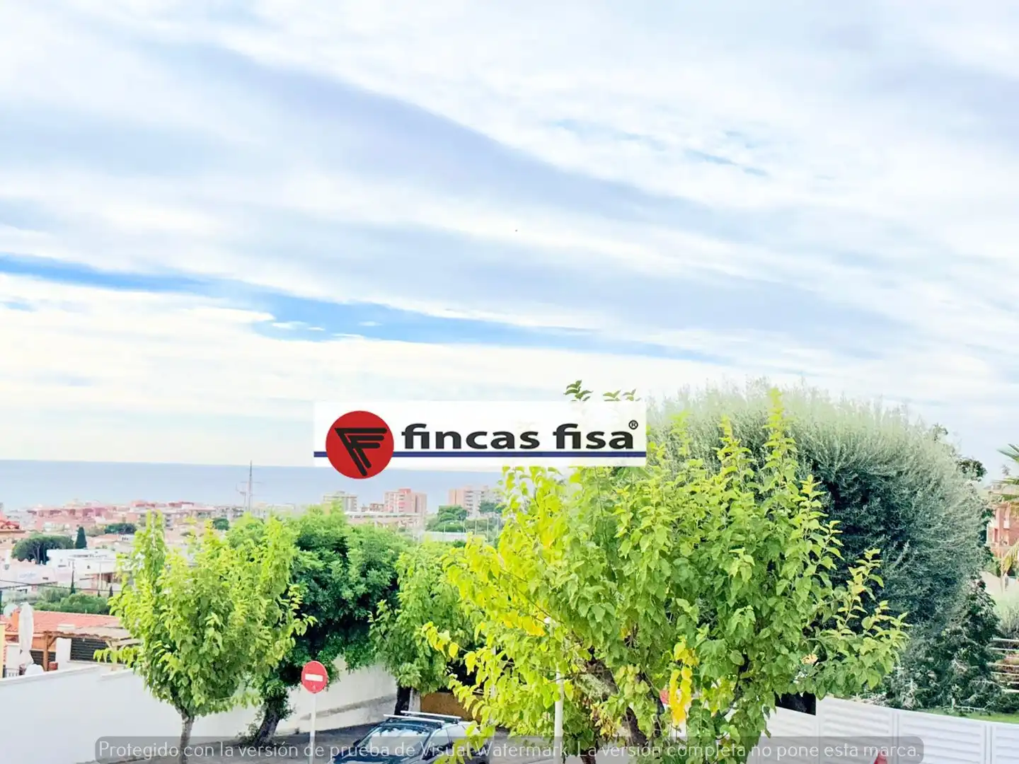 Vista exterior de Casa o xalet en venda en Premià de Dalt amb Aire condicionat, Calefacció i Jardí privat