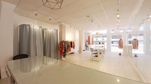 Local Com. en venta en Avda. Los Ángeles, 3 despachos.