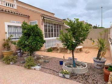 Casa con piscina in affitto a Abdelacies 311
