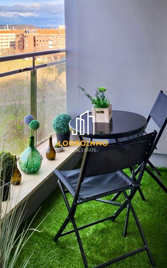 Terrasse von Wohnung zum Verkauf in  Logroño mit Klimaanlage, Heizung und Terrasse