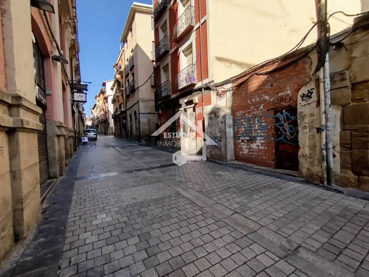 Außenansicht von Grundstücke zum Verkauf in  Logroño