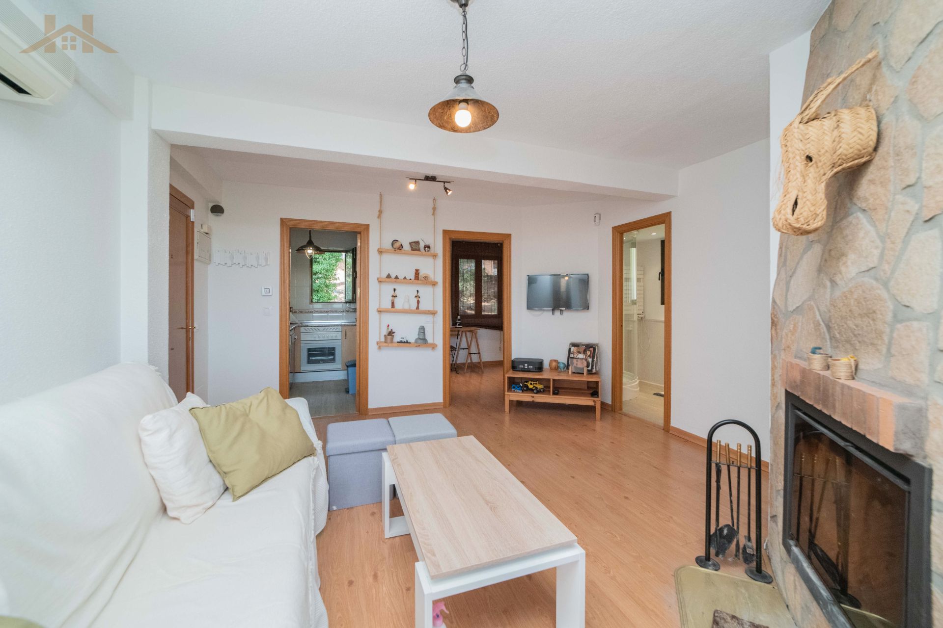 Living room of Flat for sale in San Martín de Valdeiglesias  with Air Conditioner, Heating and Terrace