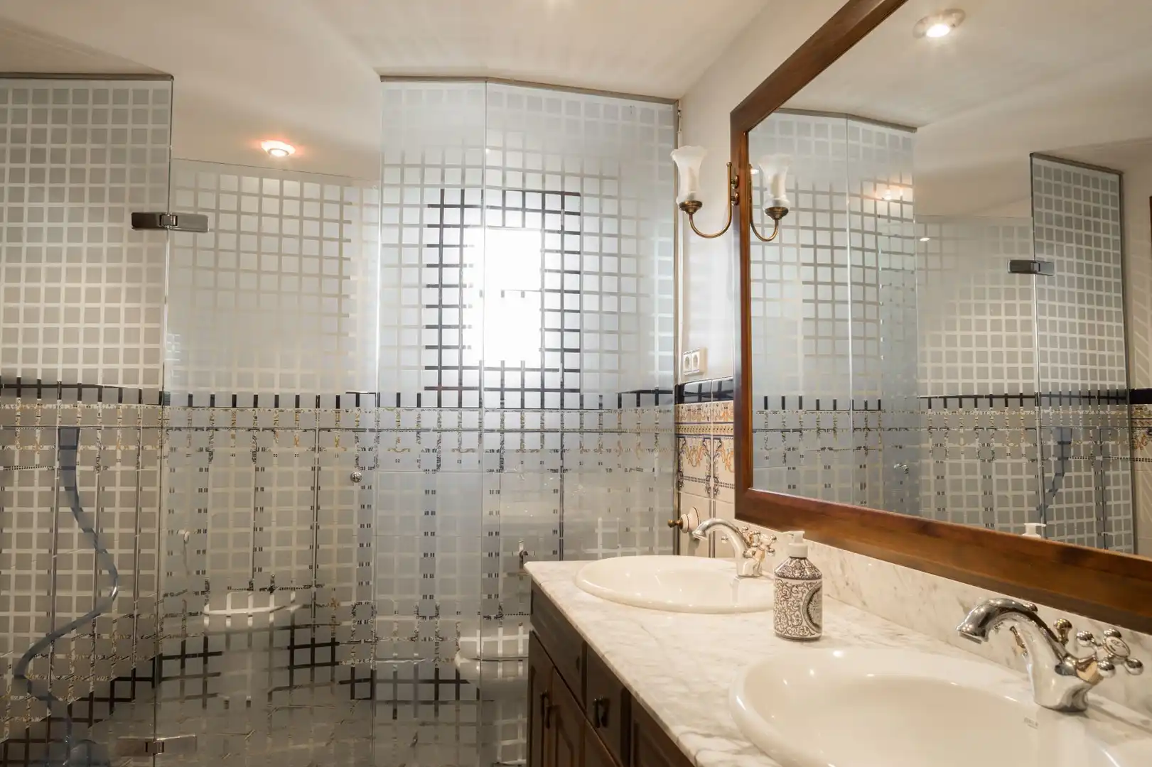 Baño de Finca rústica en venta en La Selva del Camp con Aire acondicionado, Jardín privado y Trastero
