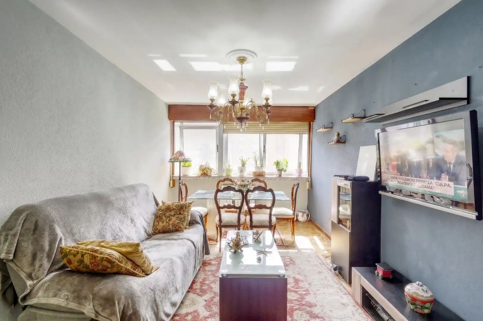 Sala de estar de Piso en venta en A Coruña Capital  con Calefacción, Parquet y Trastero