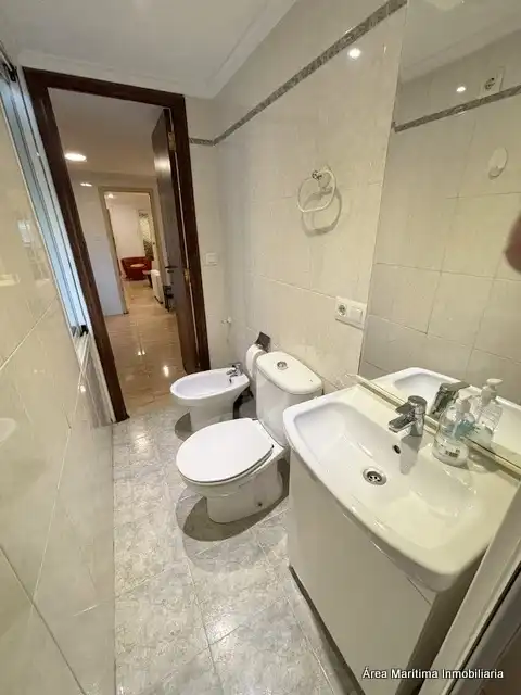 Bathroom of Flat for rent in Extramurs