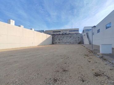 Industriegrundstück zum Verkauf in Vial Camino 2