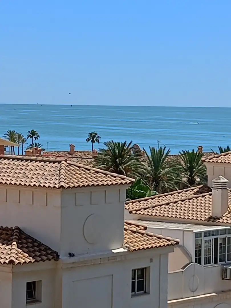 Außenansicht von Wohnung zur Miete in Benalmádena mit Klimaanlage, Möbliert und Gemeinschaftspool