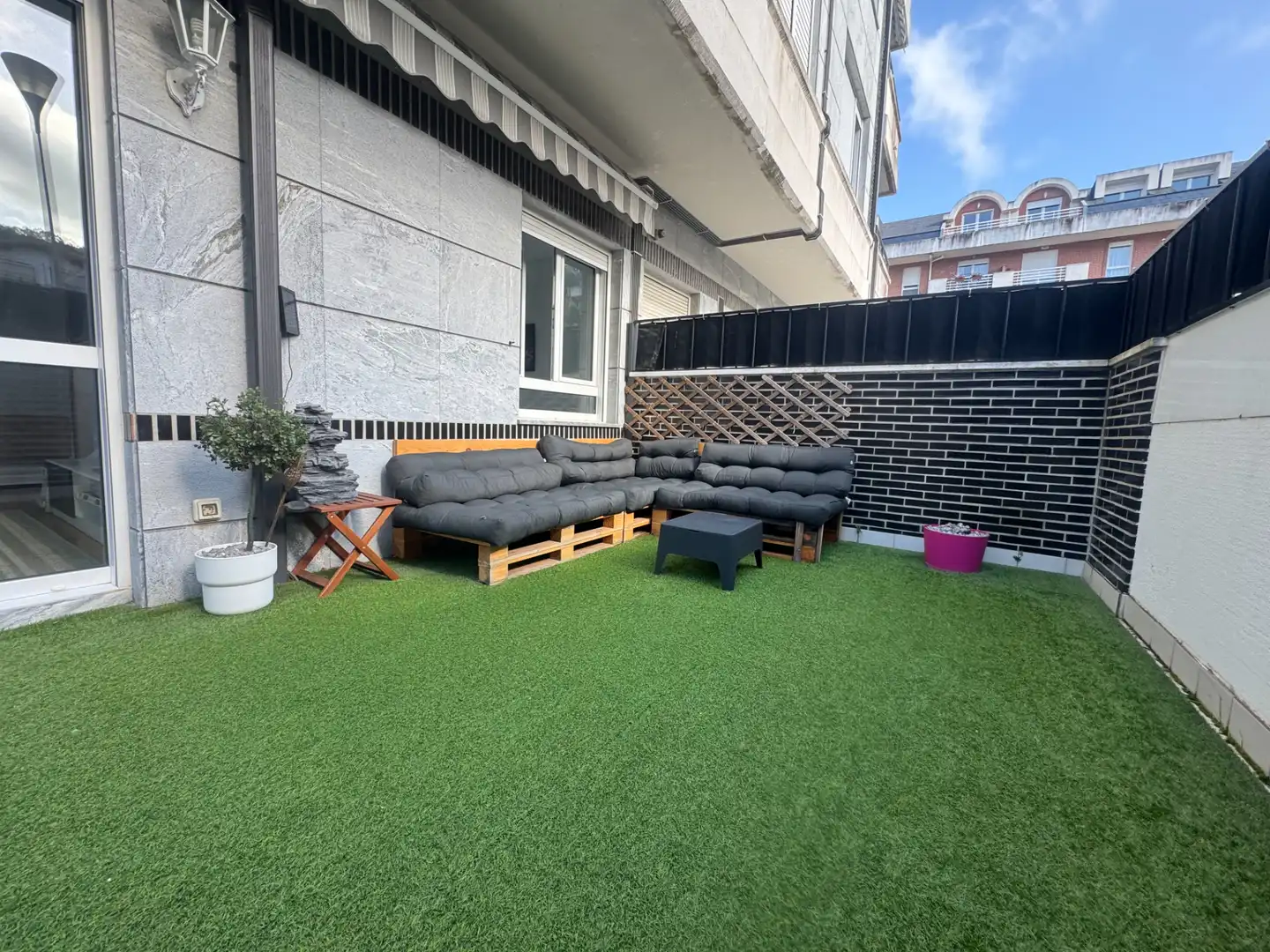 Terraza de Planta baja en venta en Castro-Urdiales con Calefacción, Jardín privado y Parquet
