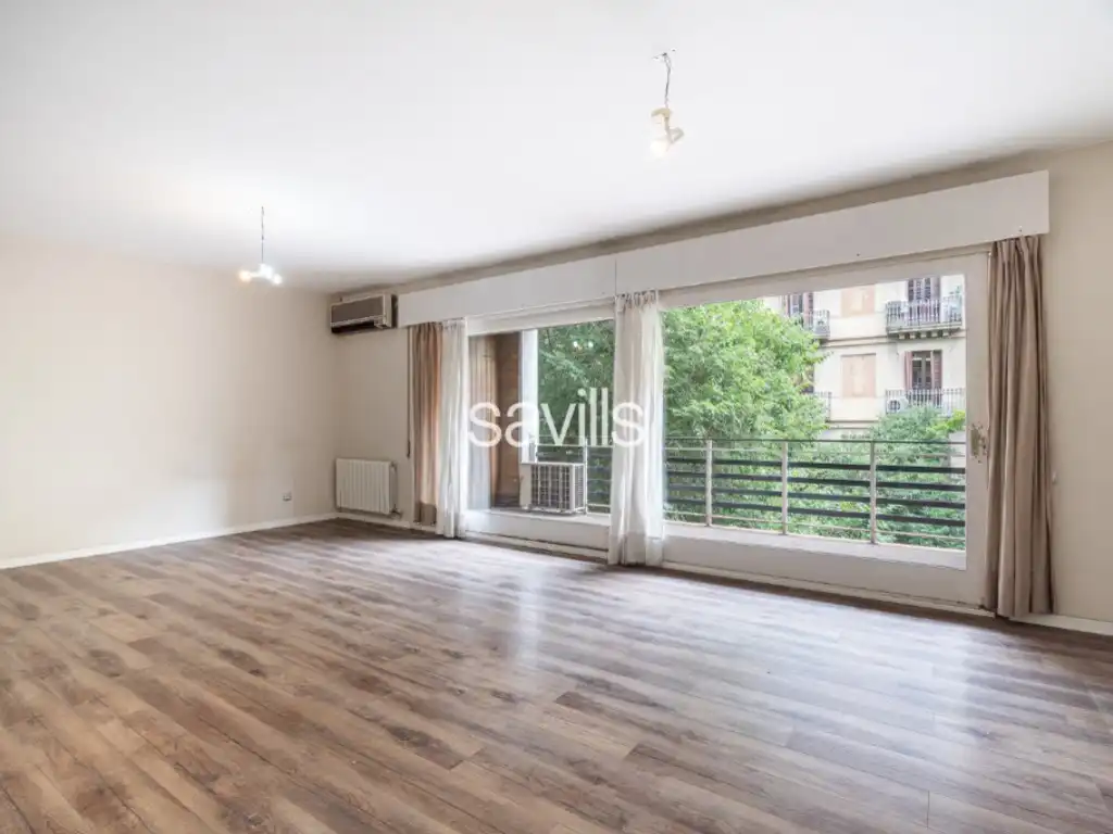 Sala de estar de Apartamento en venta en Barcelona con Aire acondicionado, Horno y Balcón