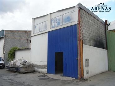 Nau industrial en venda a Calle Los