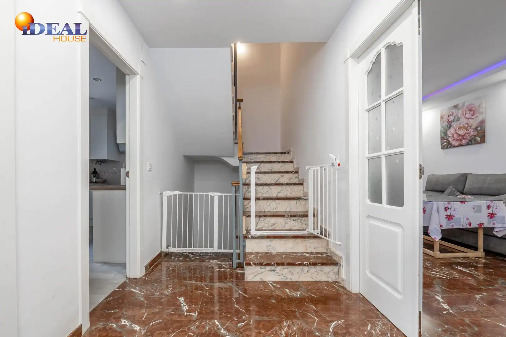 Casa con jardín en venta en Ogíjares, imagen 3