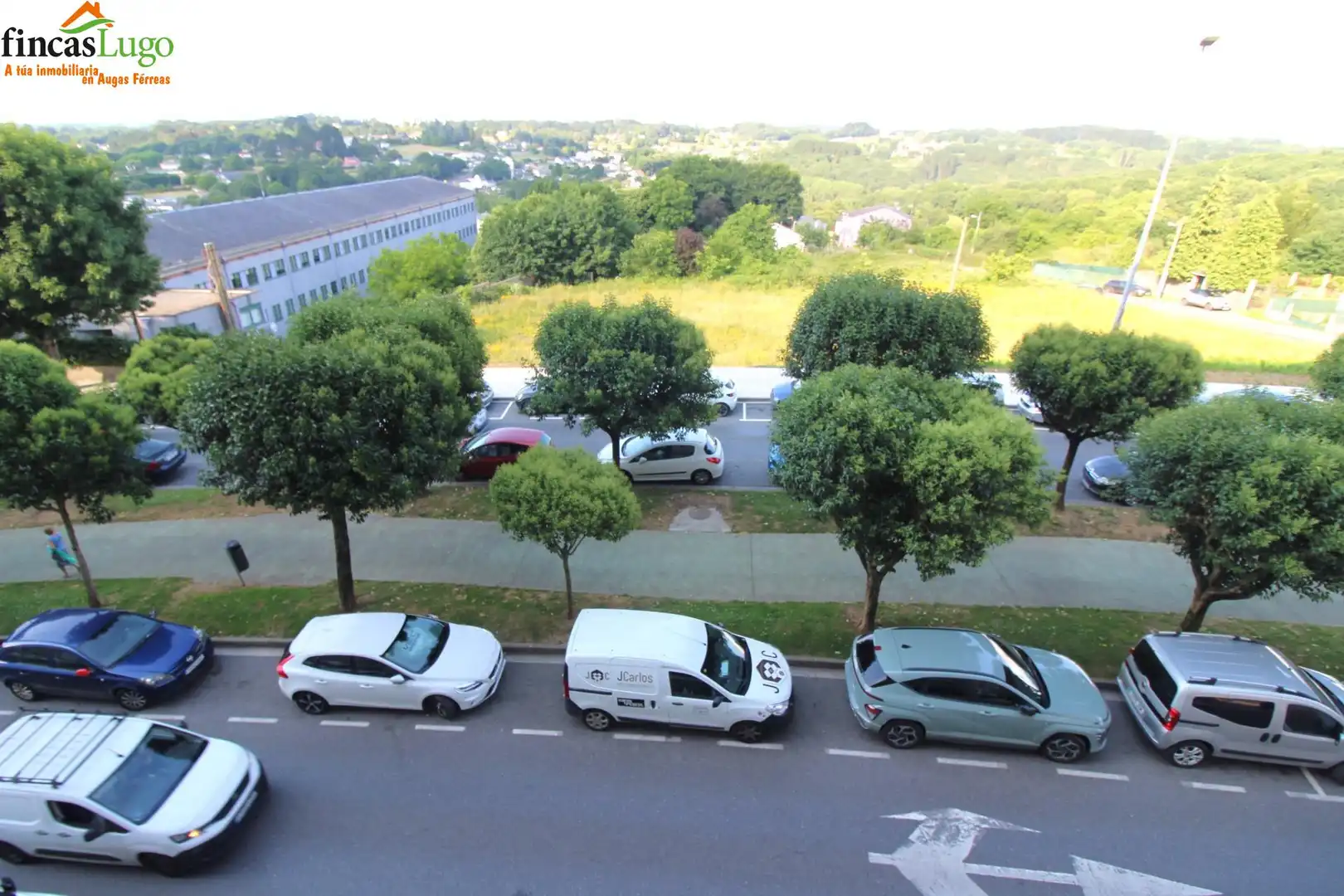 Parking de Piso en venta en Lugo con Calefacción y Trastero