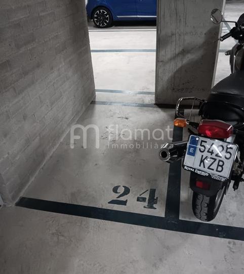 Foto 2 de Garaje de alquiler en Carrer Pi I Margall, Creu Alta, Sabadell