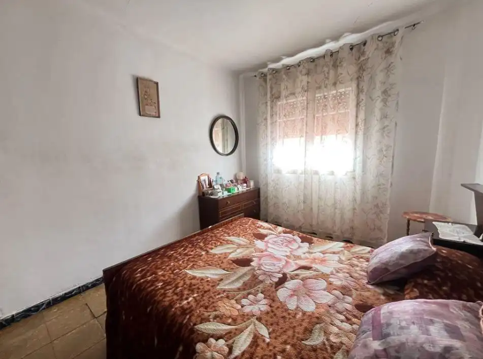 Schlafzimmer von Wohnung zum Verkauf in L'Hospitalet de Llobregat