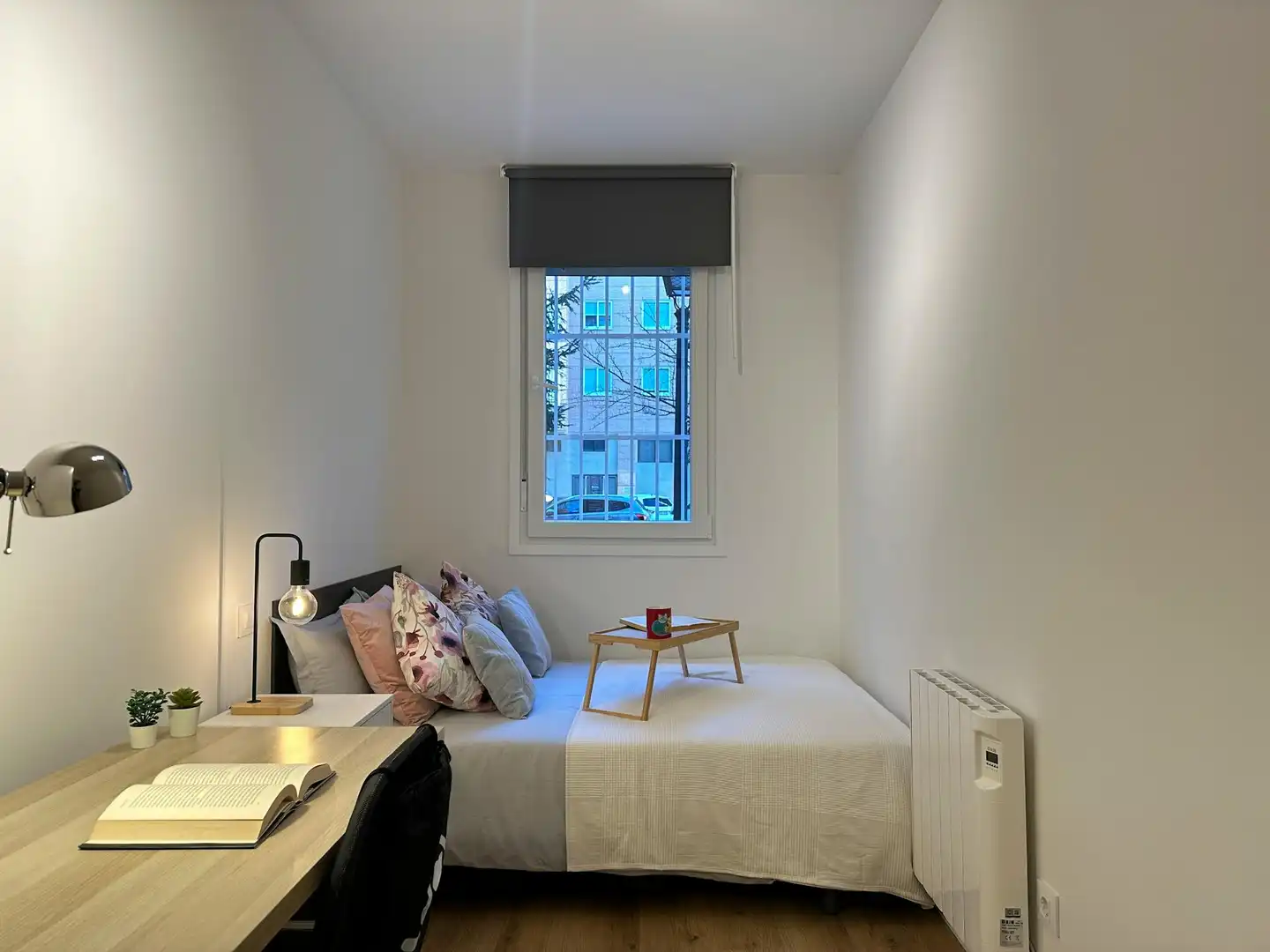 Bedroom of Flat for share in Alcorcón  with Heating, Furnished and Internet