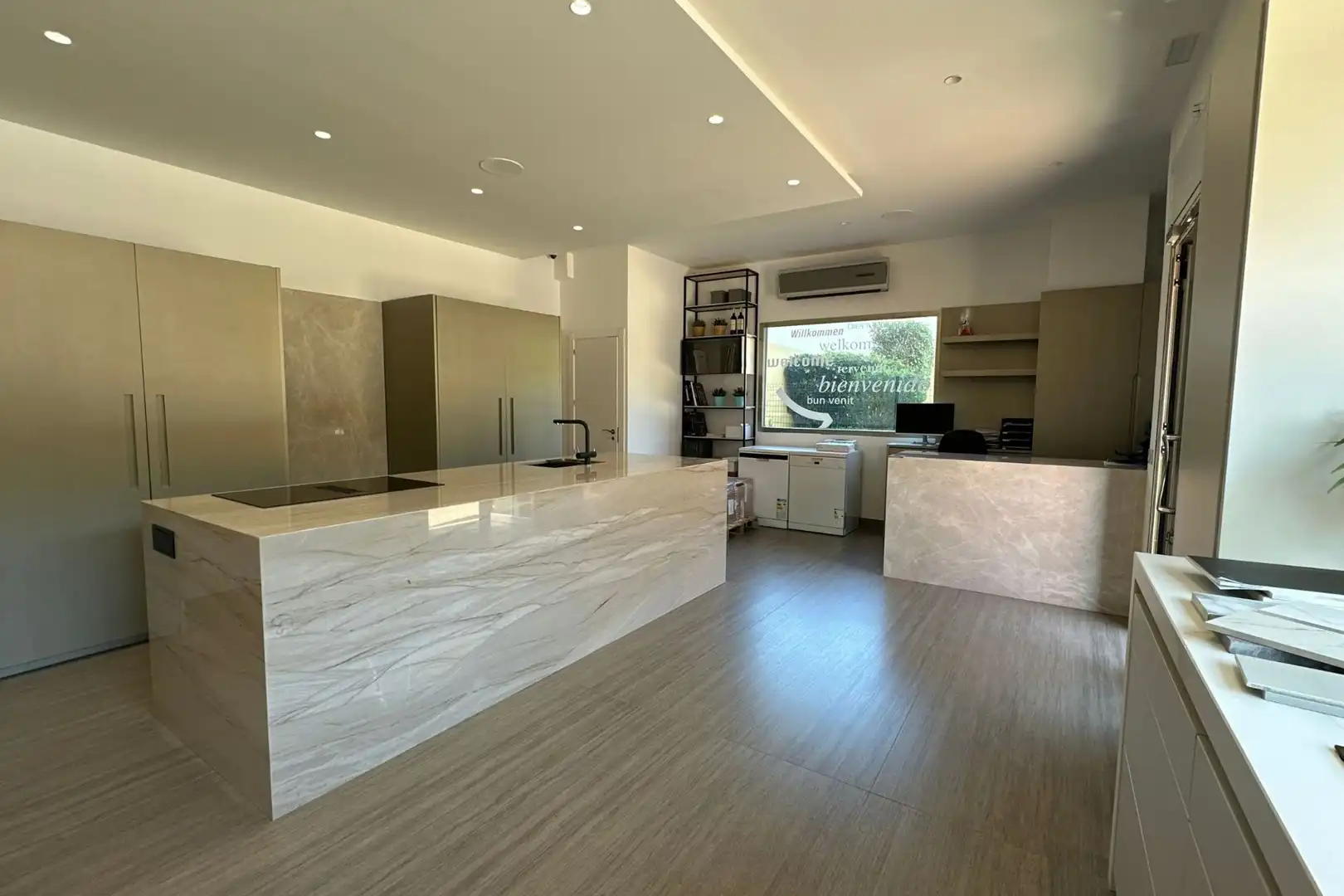Business premises for sale in Arroyo de la Miel, imagen 2
