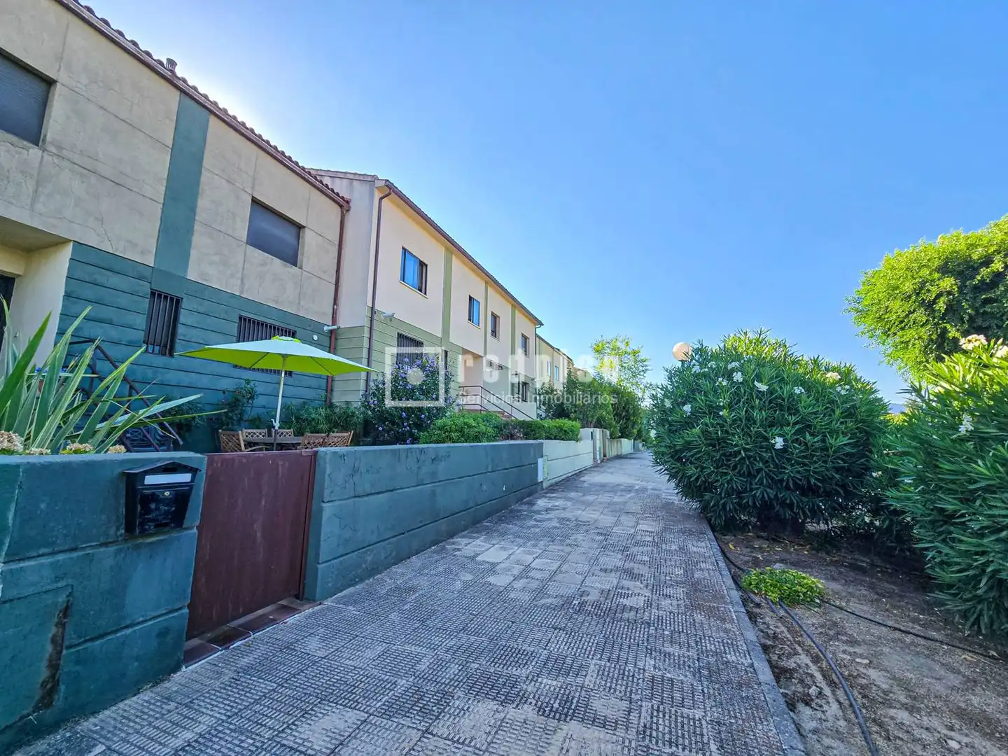 Vista exterior de Casa o xalet en venda en Collado Villalba amb Calefacció, Jardí privat i Terrassa