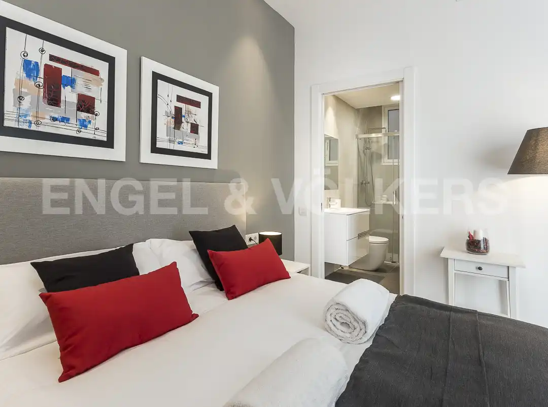 Bedroom of Flat for rent in Barcelona  with Air Conditioner, Heating and Furnished