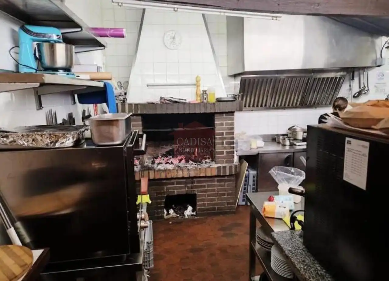 Local comercial en traspàs a San José - Parador - Zurguén, imagen 14