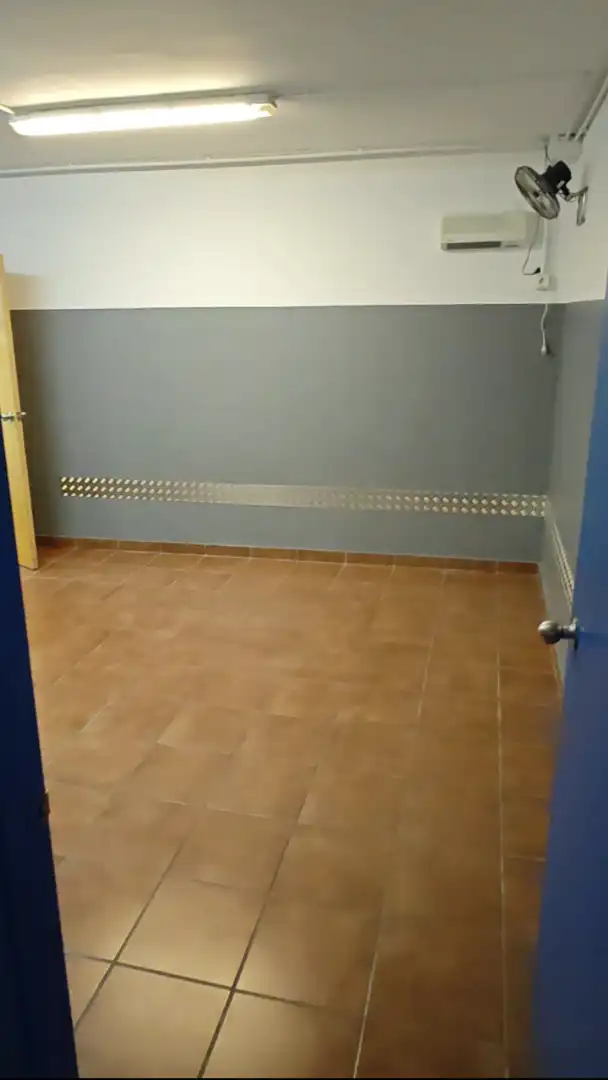 Local de lloguer en Premià de Dalt amb Aire condicionat i Alarma