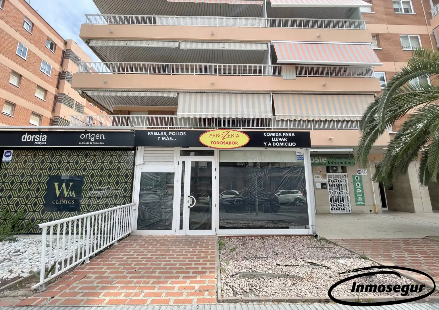 Local comercial en venda a Carrer de Barcelona 74