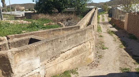 SE VENDE CORTIJO CON TERRENO