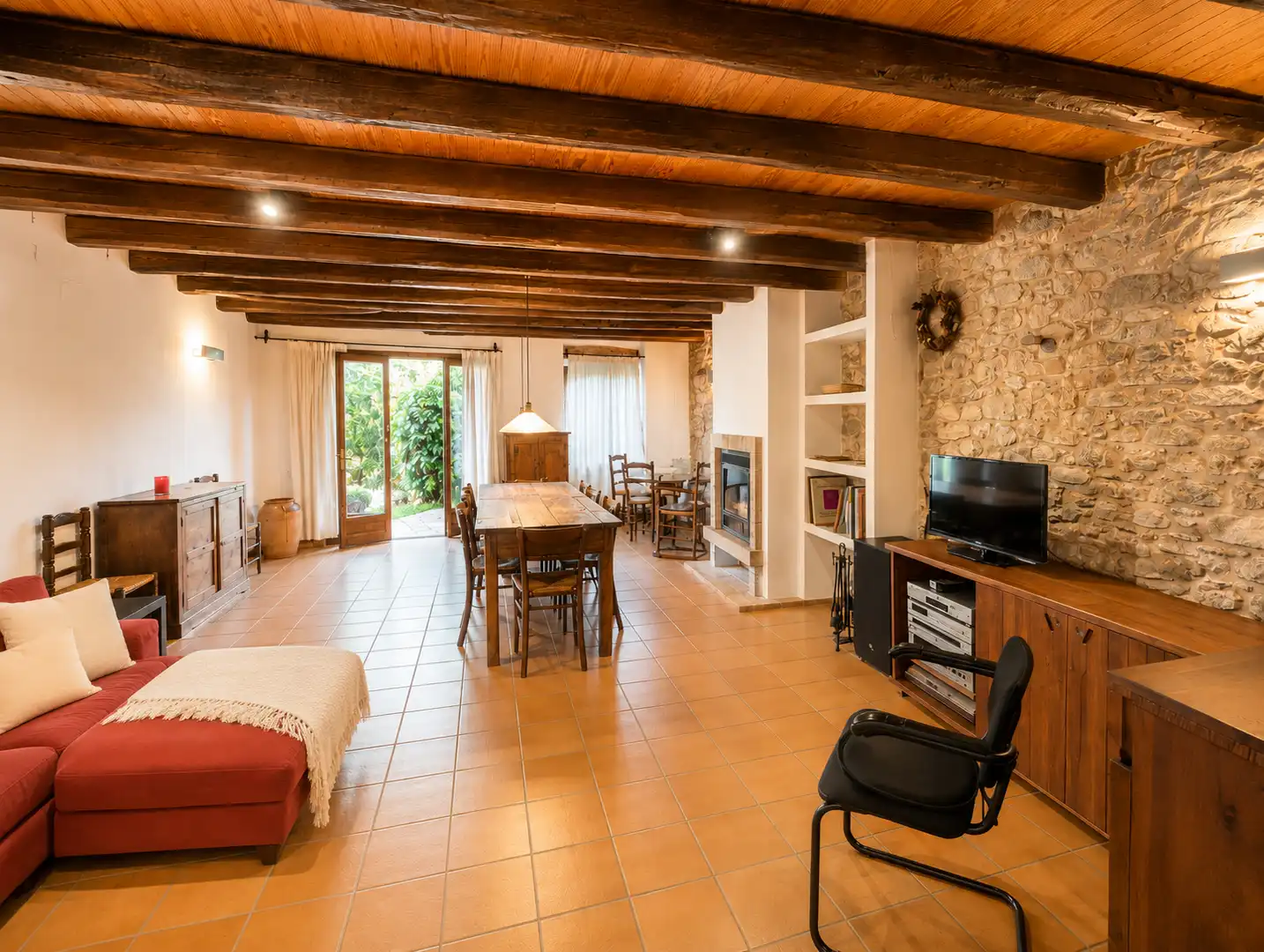 Casa con terraza en venta en Calle carrer PERELLO, imagen 23