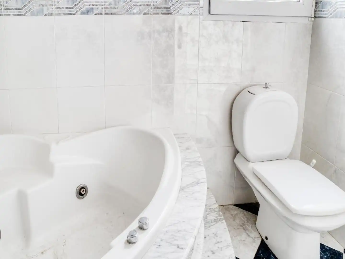 Baño de Piso en venta en Atzeneta d'Albaida con Terraza y Trastero
