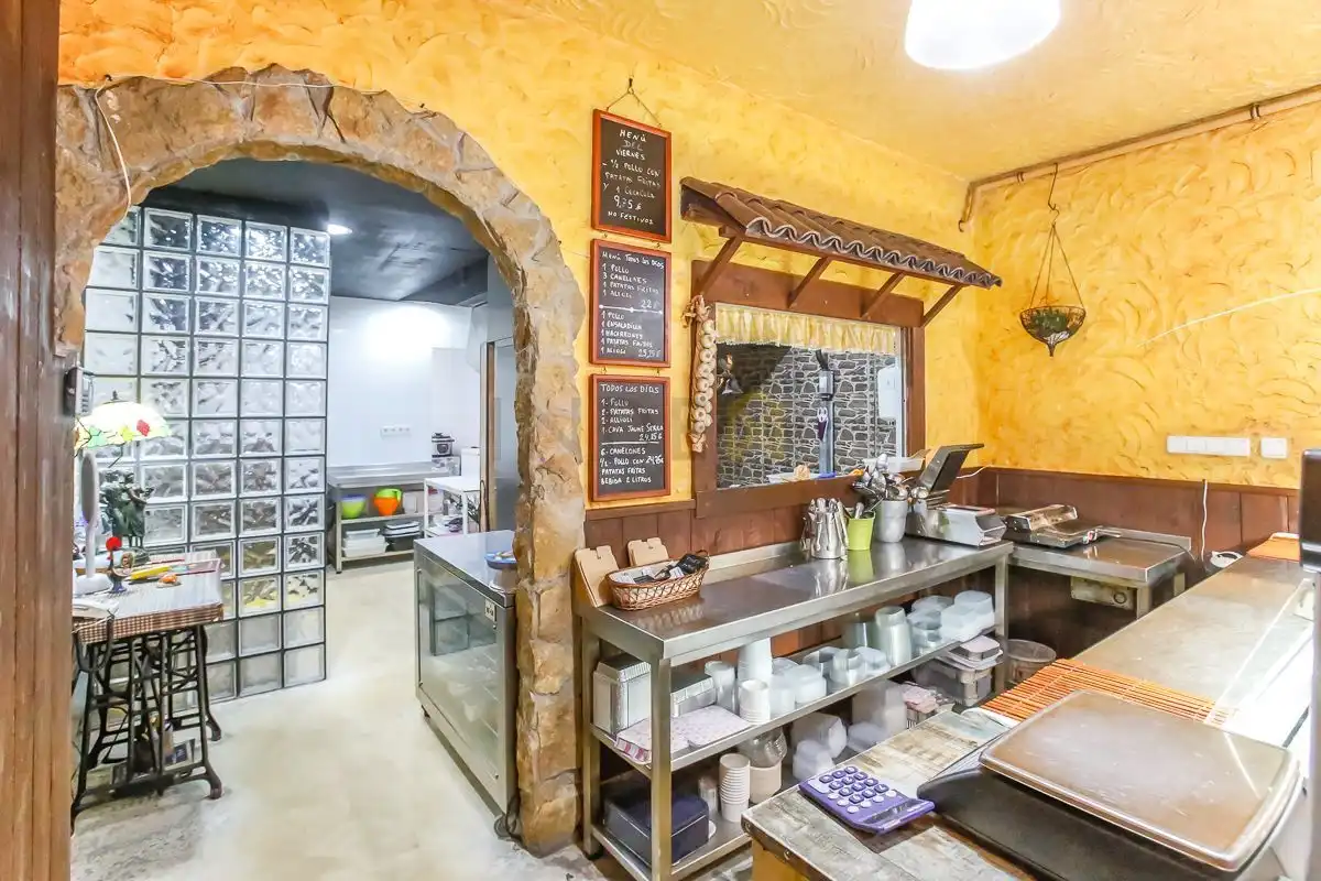 Business premises for sale in La Geltrú - Sant Jordi, imagen 11