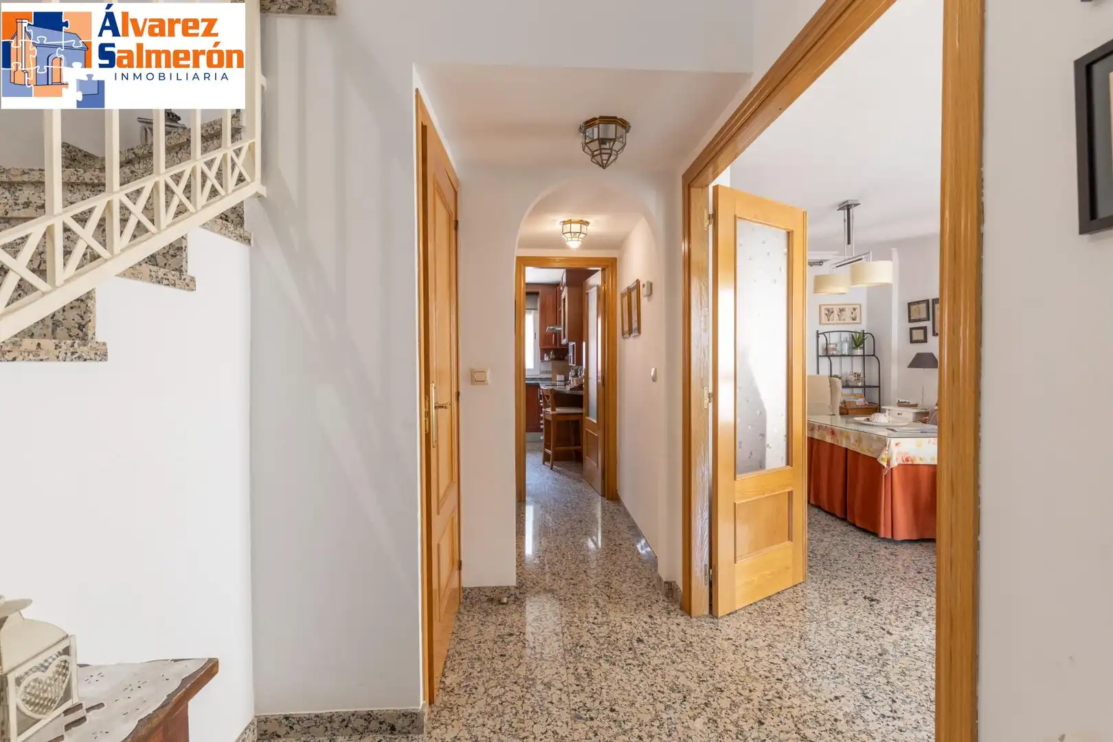 Casa o xalet en venda en La Zubia amb Calefacció, Jardí privat i Terrassa