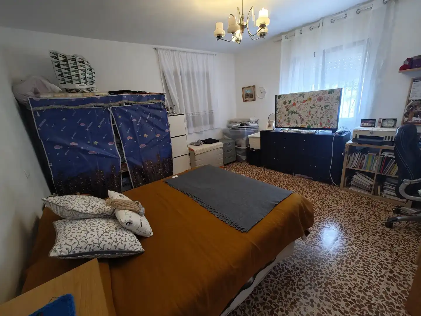 Dormitori de Casa o xalet en venda en Alcaucín