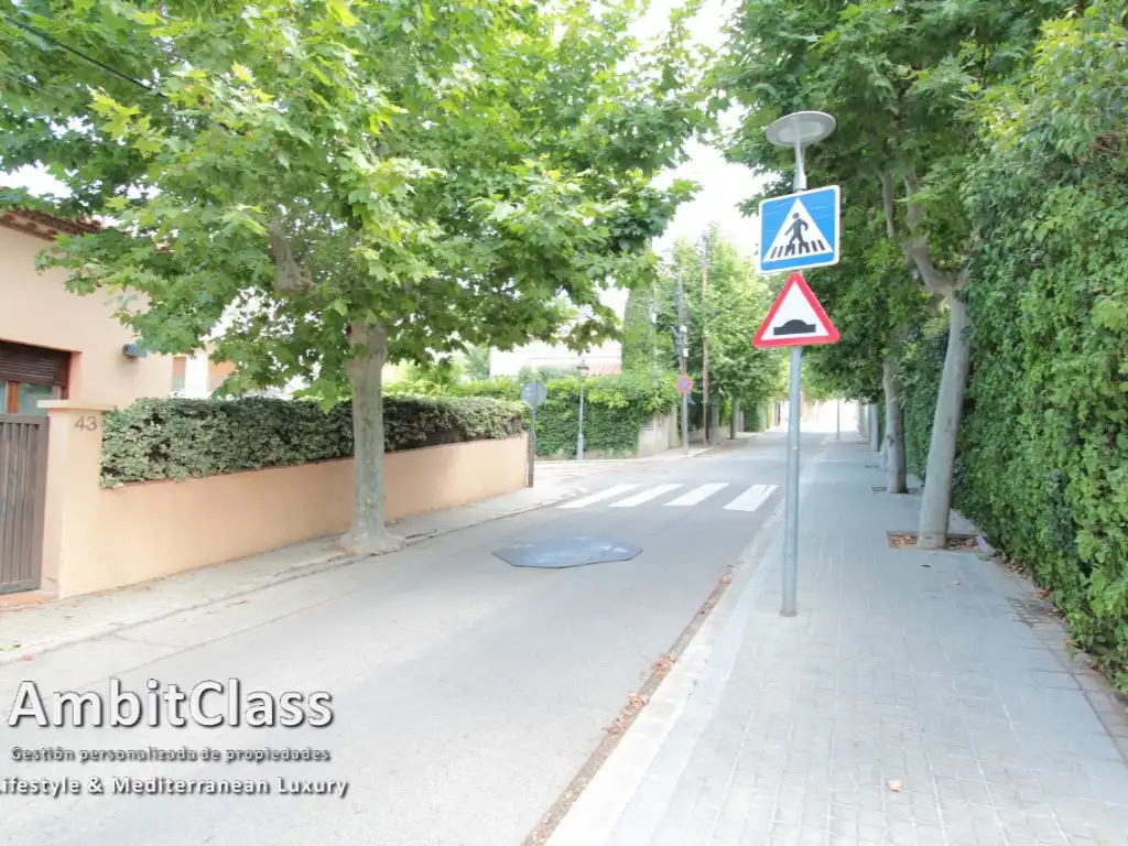 Detached house with pool for sale in Premià de Dalt, imagen 4