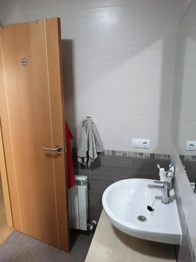Bany de Pis en venda en Villaralbo amb Parquet, Traster i Forn