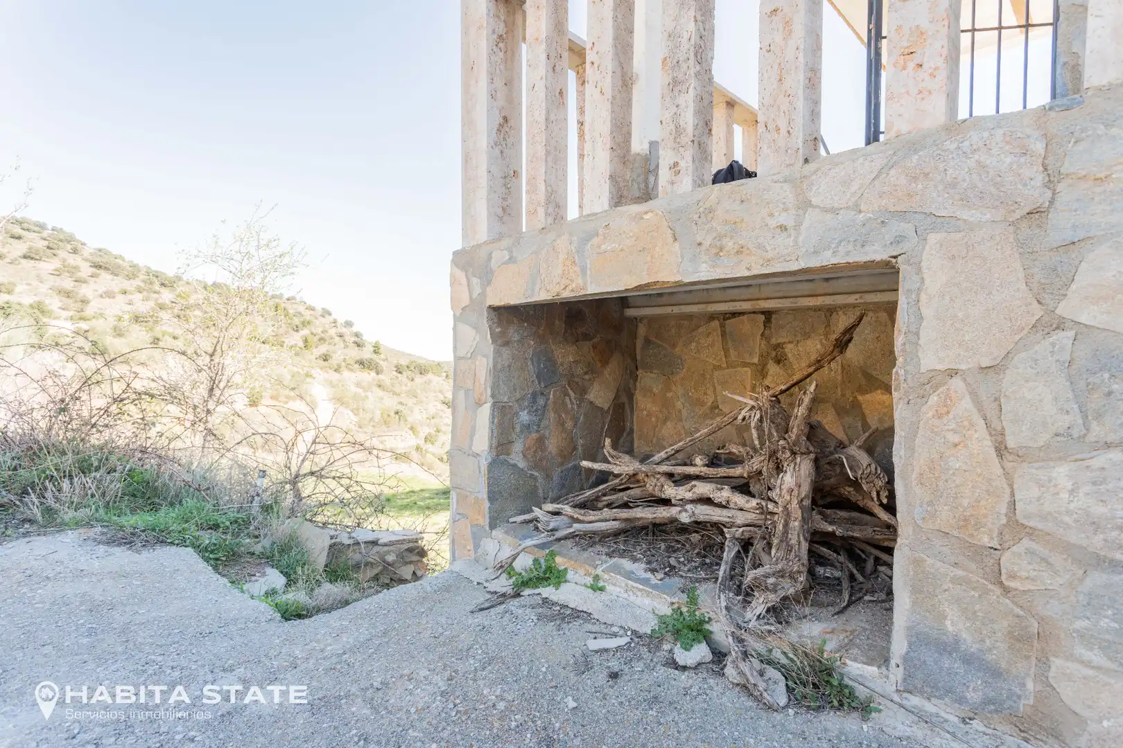 Vista exterior de Casa o xalet en venda en Macael amb Jardí privat, Terrassa i Moblat