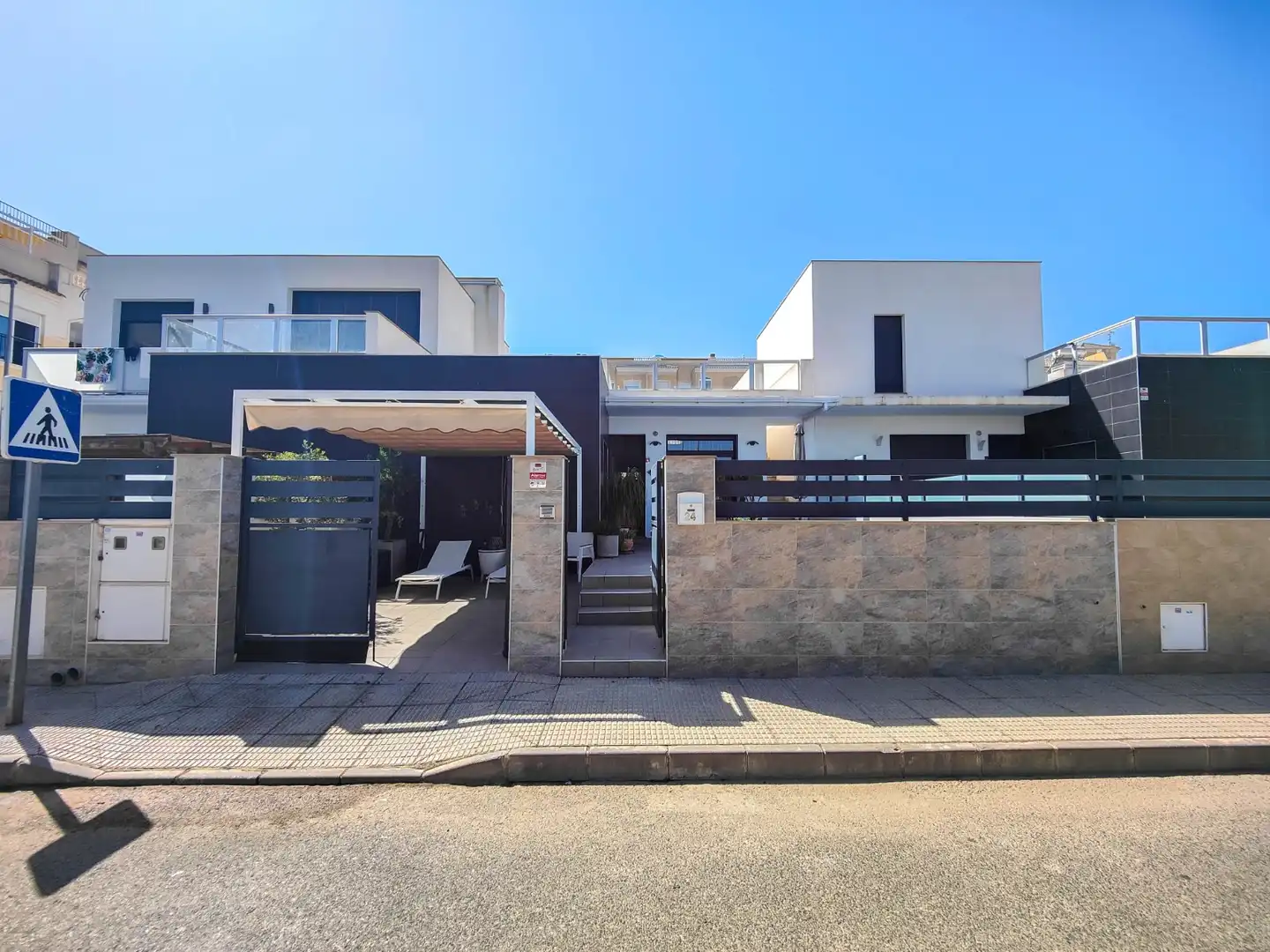 Casa aparellada amb piscina en venda a Formentera del Segura, imagen 18