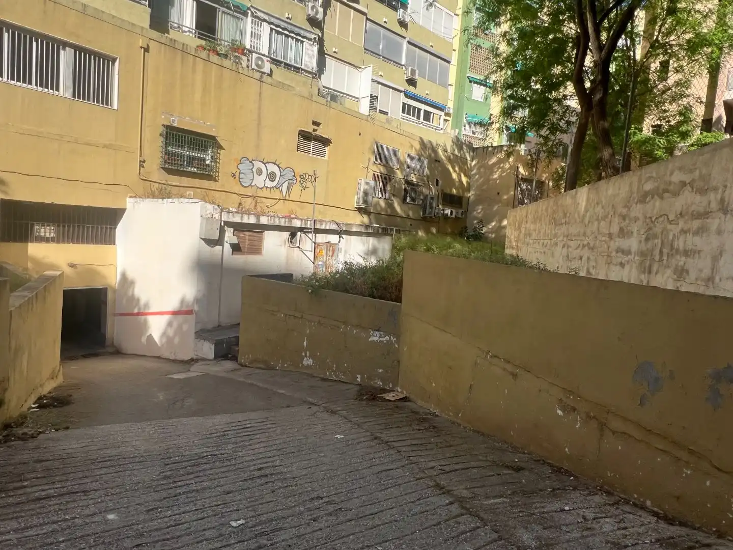 Vista exterior de Garaje de alquiler en Torremolinos