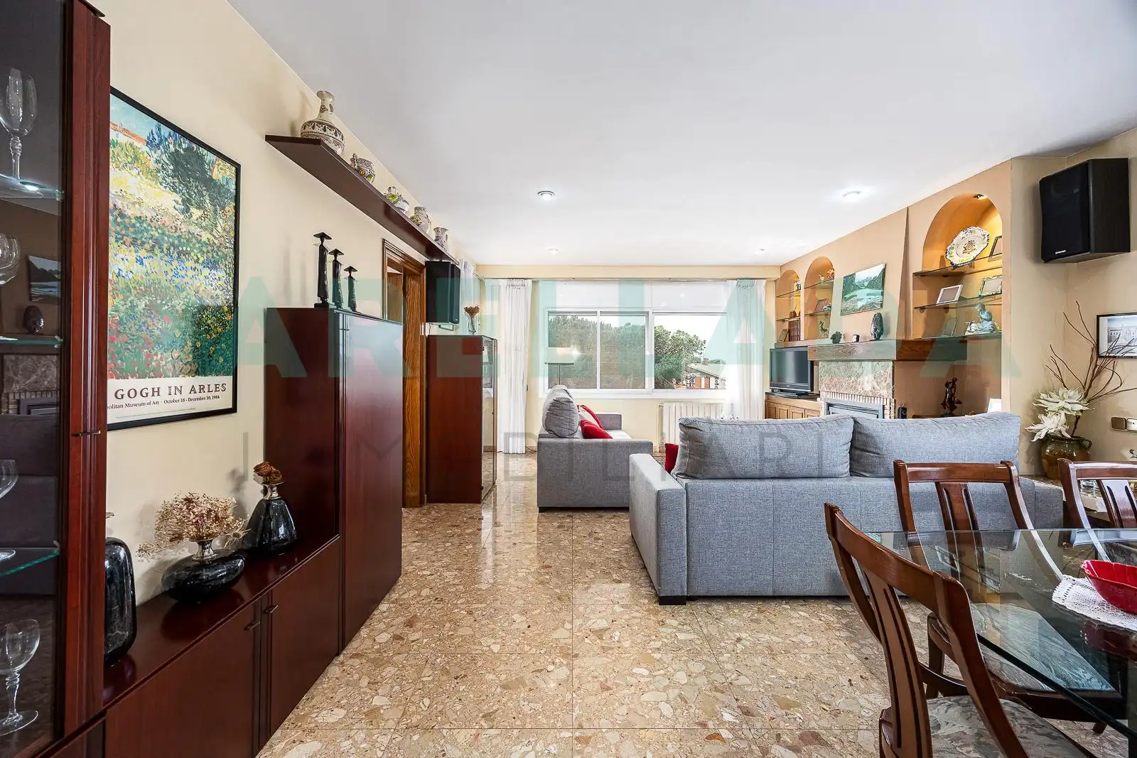 Sala de estar de Casa o chalet en venta en Badalona con Aire acondicionado, Calefacción y Jardín privado