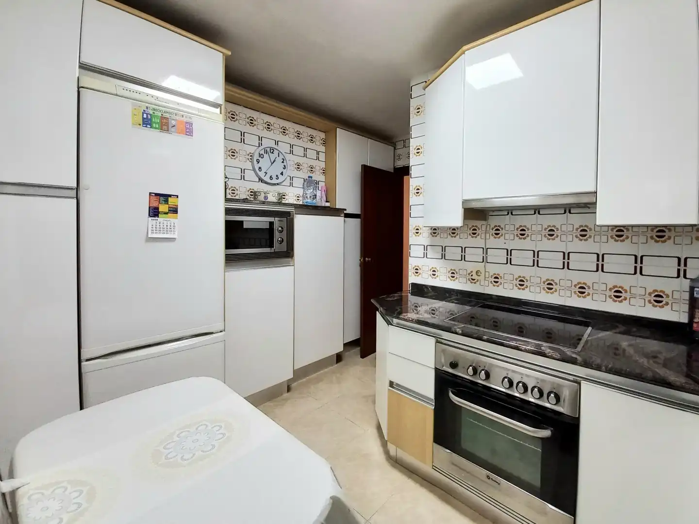 Kitchen of Flat for sale in Burgos  with Heating and Storage room