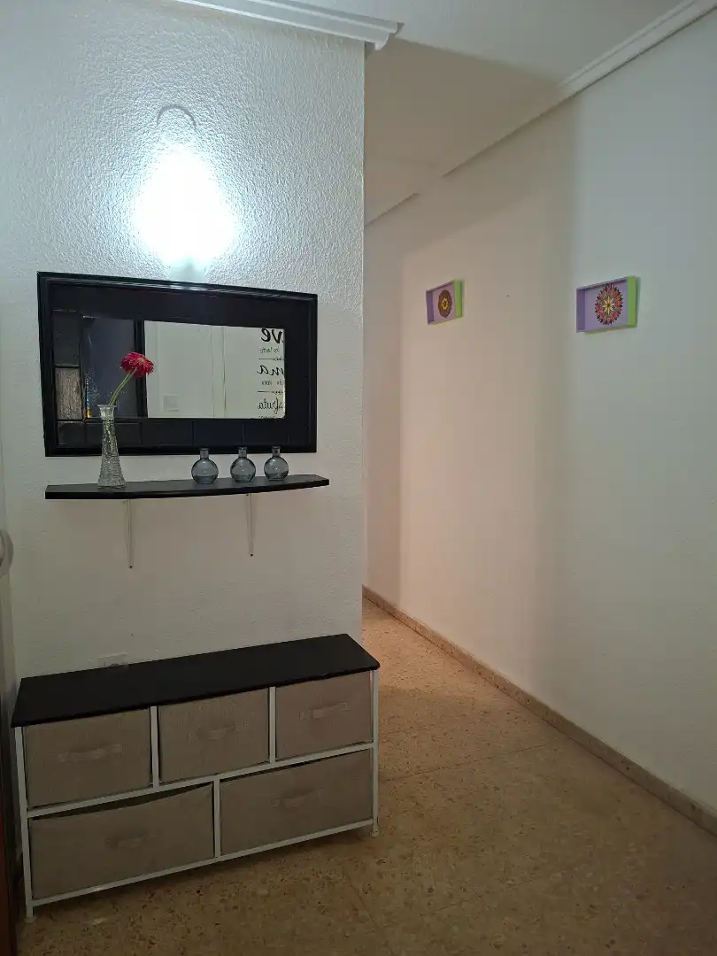 Flat for rent in Valencia  with Air Conditioner, Furnished and Oven