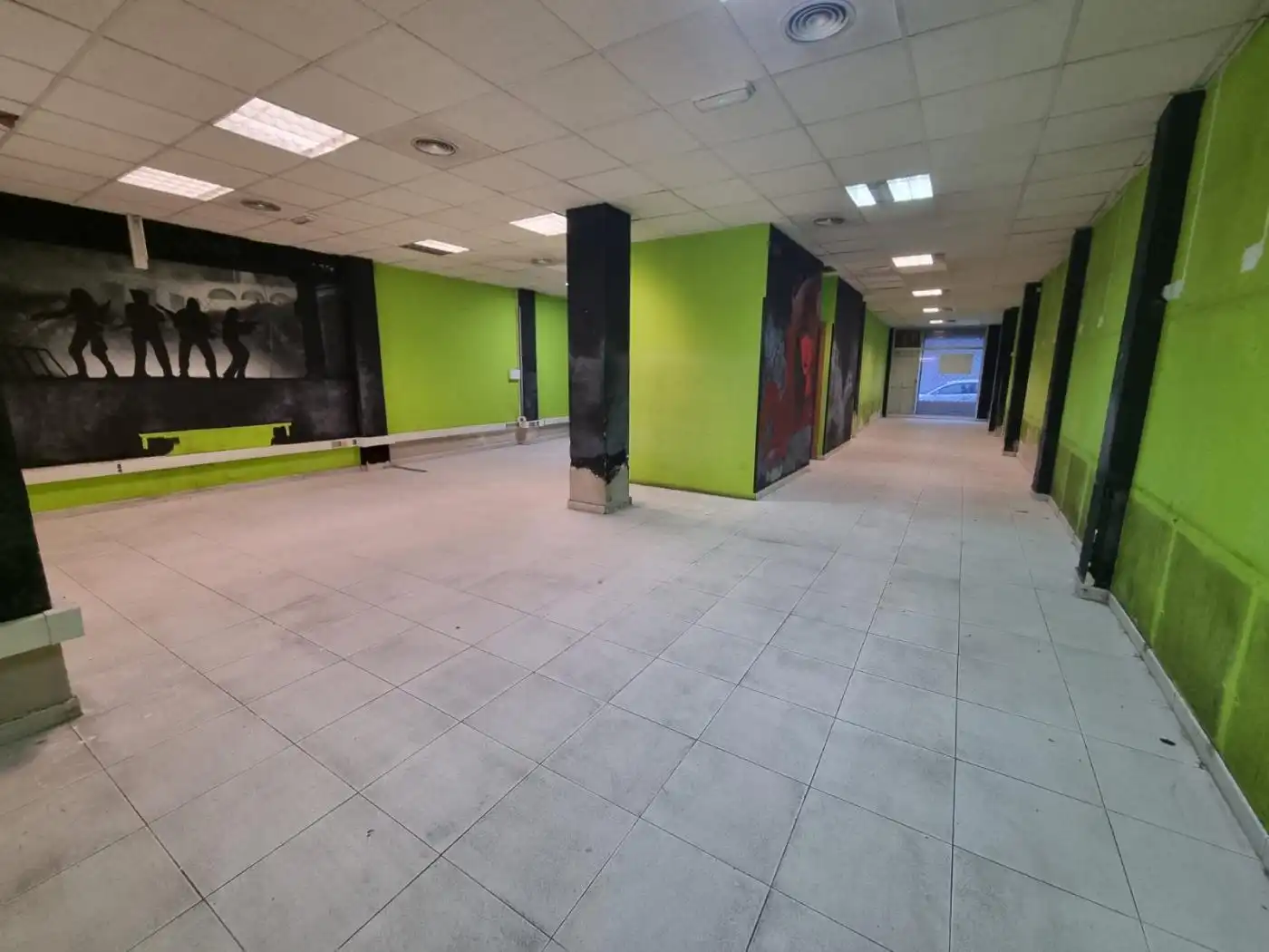 Gewerbefläche zum Verkauf in Calle de Luis del Valle 64, imagen 2