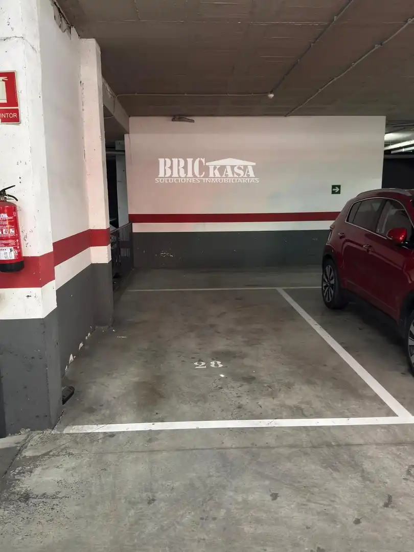 Parking of Flat for sale in Cáceres  with Air Conditioner and Terrace