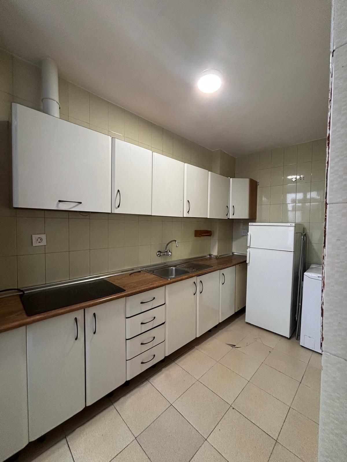 Kitchen of Flat to rent in  Granada Capital