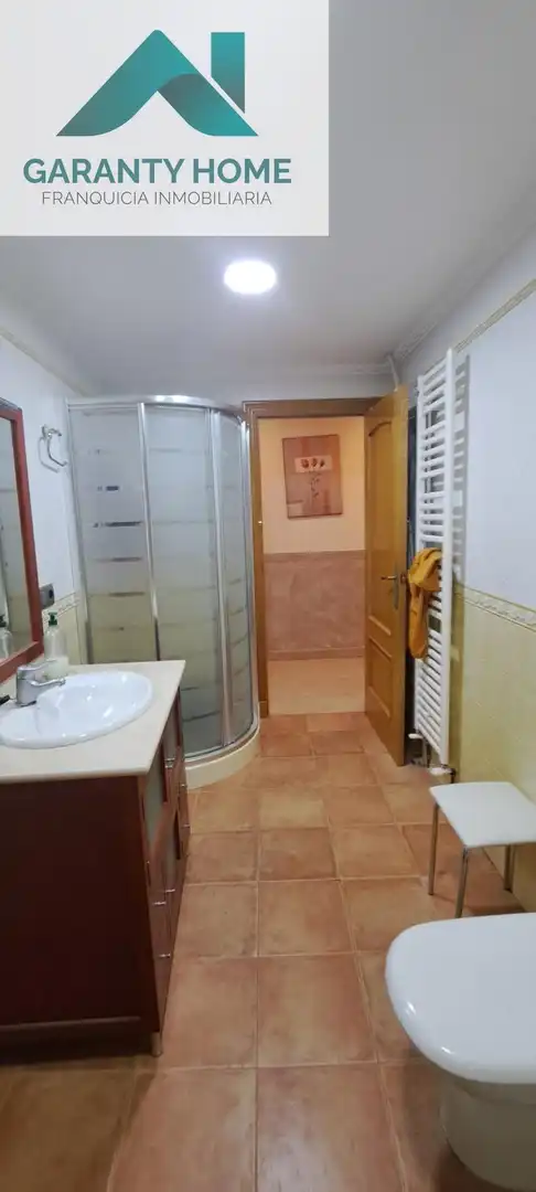 Baño de Casa o chalet en venta en Cárcheles con Aire acondicionado, Calefacción y Jardín privado