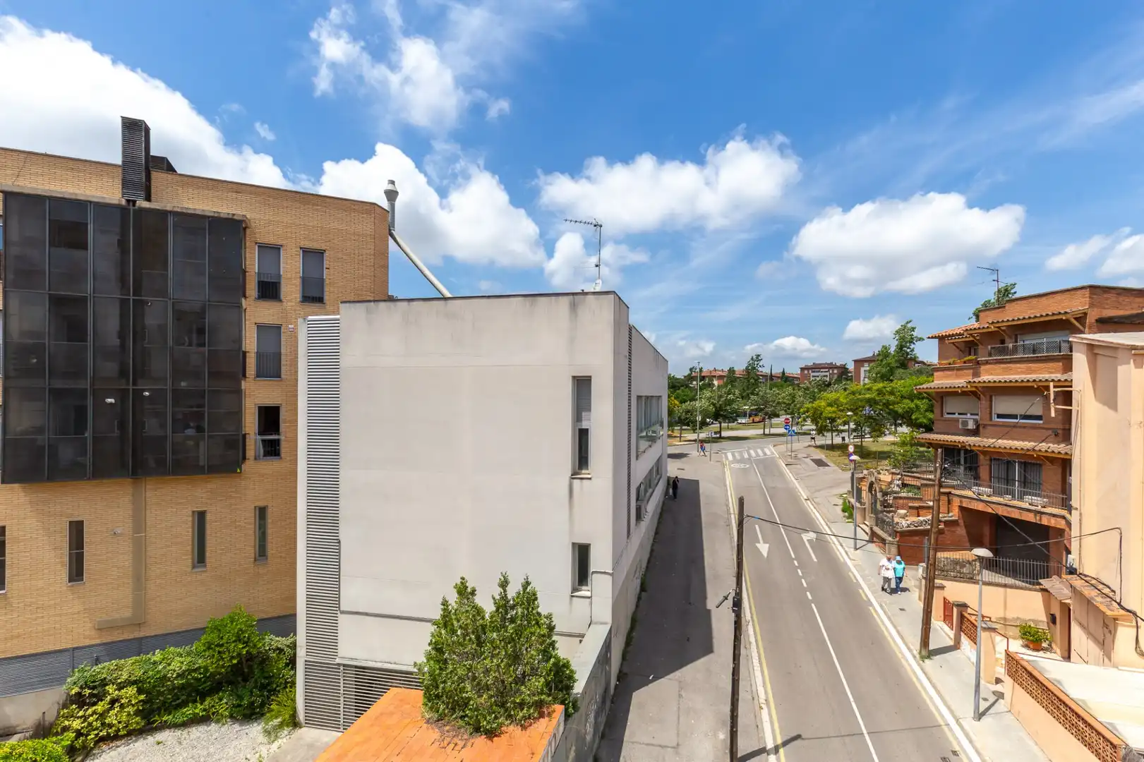 Vista exterior de Àtic en venda en Sant Cugat del Vallès amb Balcó